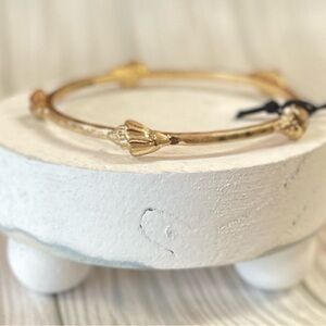 Seashell Bangle Bracelet
